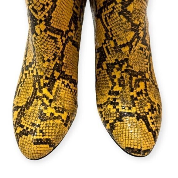 NIB Chelsea Paris Queen Boots, Yellow Snake Print, Size 37EU - Picture 14 of 15